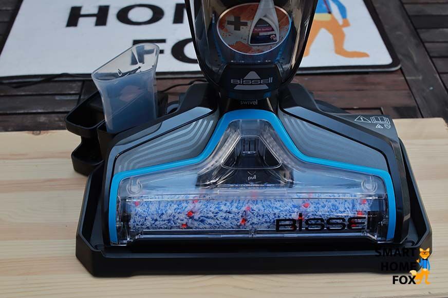 Bissell Crosswave auf der Ladestation